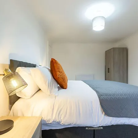 Charming 1br On Harbour With Sea Views *