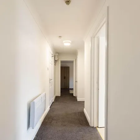 Charming 1br On Harbour With Sea Views Whitehaven